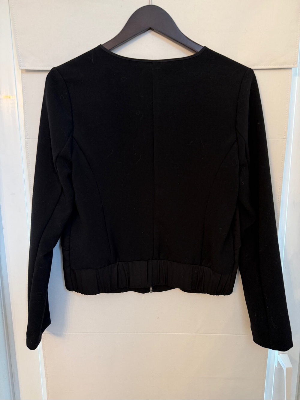 Gap - Chic Black Ruffle Zip-Front Jacket - Picture 4 of 4
